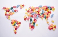 pills drugs supplements global world market sales iStock.com Pogonici