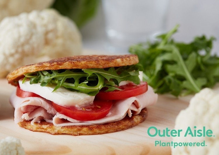 Outer Aisle products are made with 63% fresh cauliflower and no filler flours, preservatives, or artificial ingredients