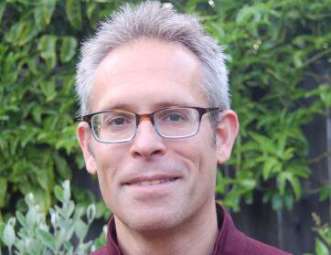 Gary-Ruskin-co-director-U.S.-Right-to-Know.jpg