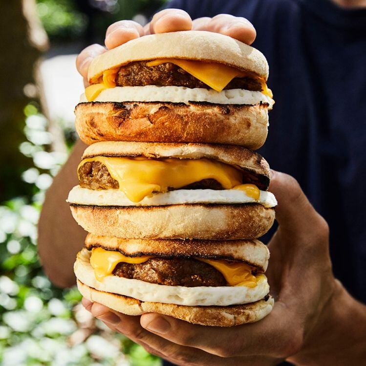Beyond-Meat-and-Dunkin-Donuts.jpg