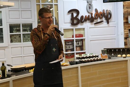 ben_de_schryver_opening_bandung_bcstudio.jpg