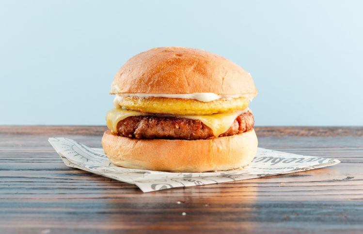 Plant-based-JUST-Egg-rolls-out-to-Silver-Diner-Bareburger-locations.jpg