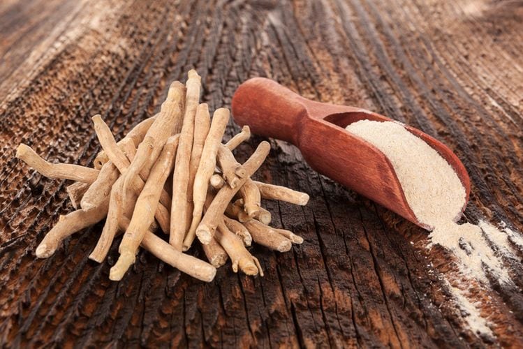 Ashwagandha-GettyImages-eskymaks.jpg