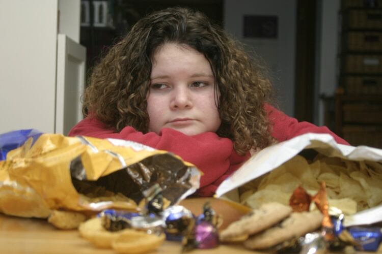 Why are lower income Americans eating more snacks?