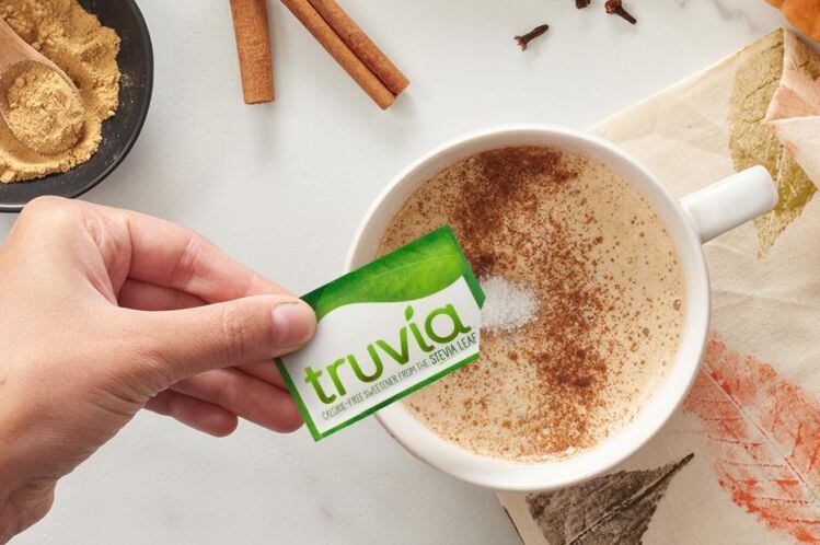 US retail sales of stevia sweeteners rose 11.9% in the past year as sales of artificial sweeteners continue to slide