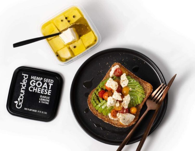 Grounded-goat-cheese.jpg