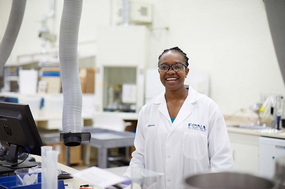 McCormick-acquires-flavor-manufacturer-FONA-International.jpg