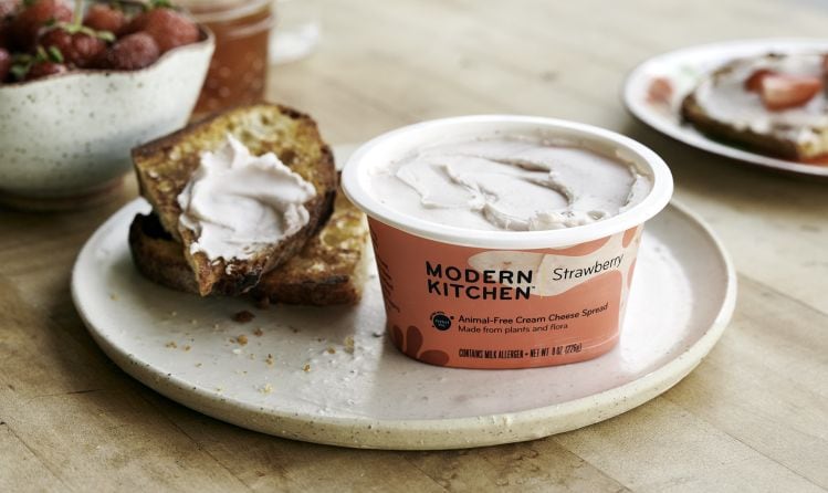 Modern_Kitchen_Strawberry_Pack_0611_LR.jpg