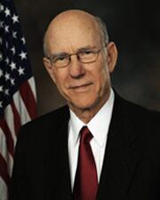 Senator-Pat-Roberts.jpg