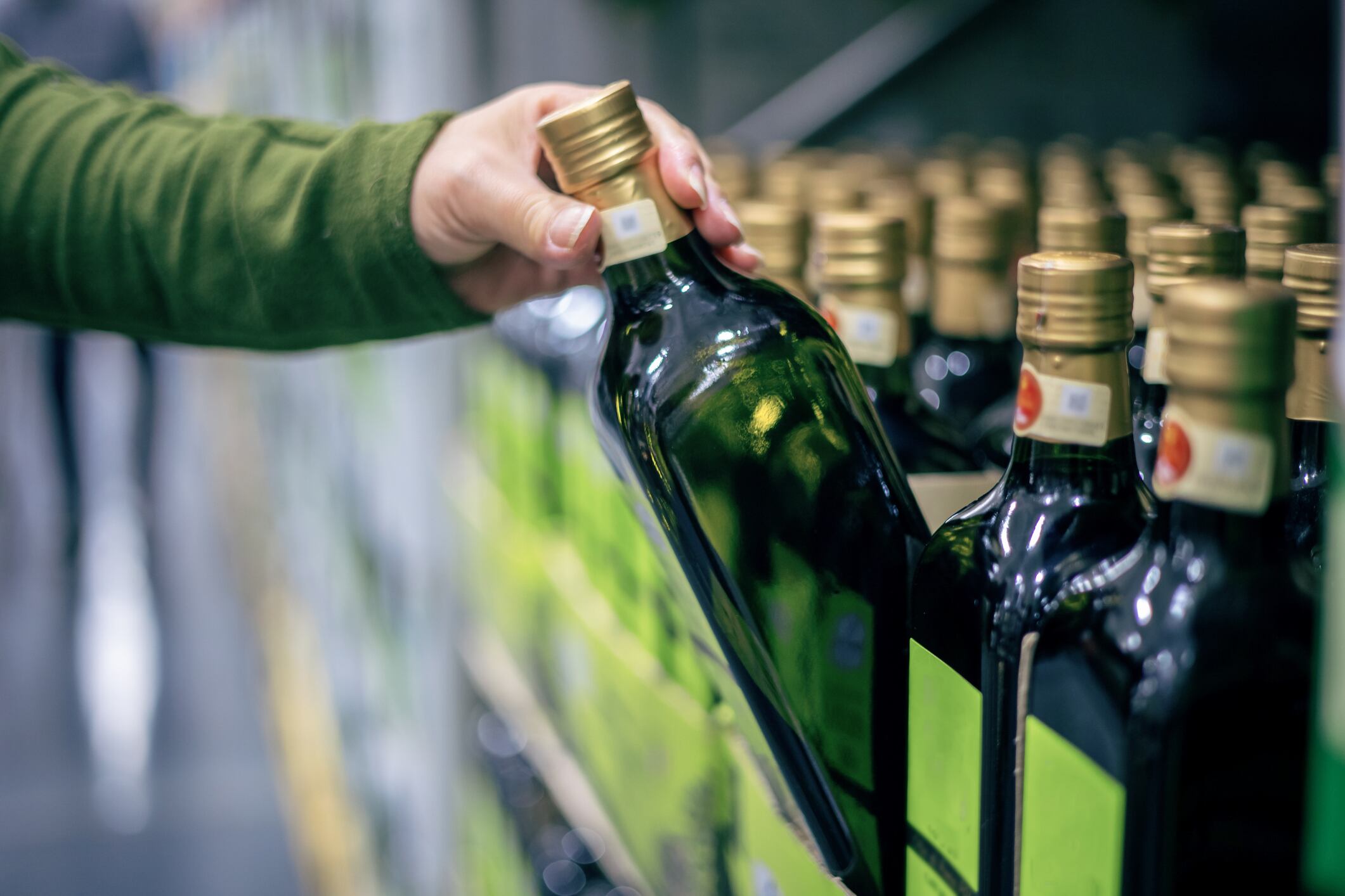 NAOOA's olive oil standards aim to boost consumer confidence and ensure higher quality on store shelves.
