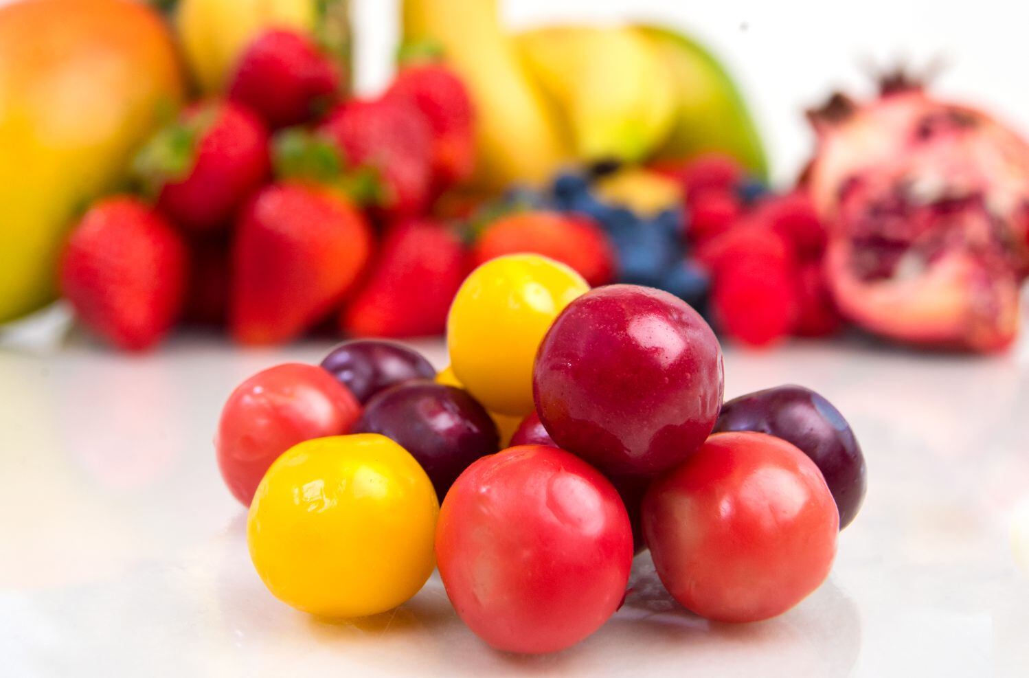 VIDEO Perfectly Free refrigerated fruit bites: ‘They’re playful and fun and look like gumballs, but they are actually quite healthy’