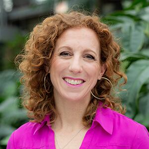Melanie  Kahn 