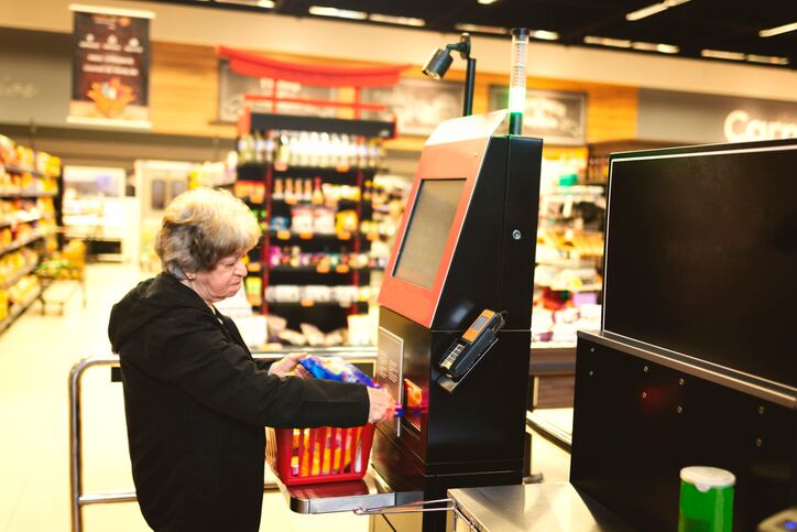 FMI: Unexpected pandemic-related expenses suppress retailer margins despite skyrocketing sales