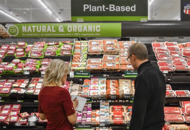 Kroger begins test of plant-based meat retail concept in 60 stores 