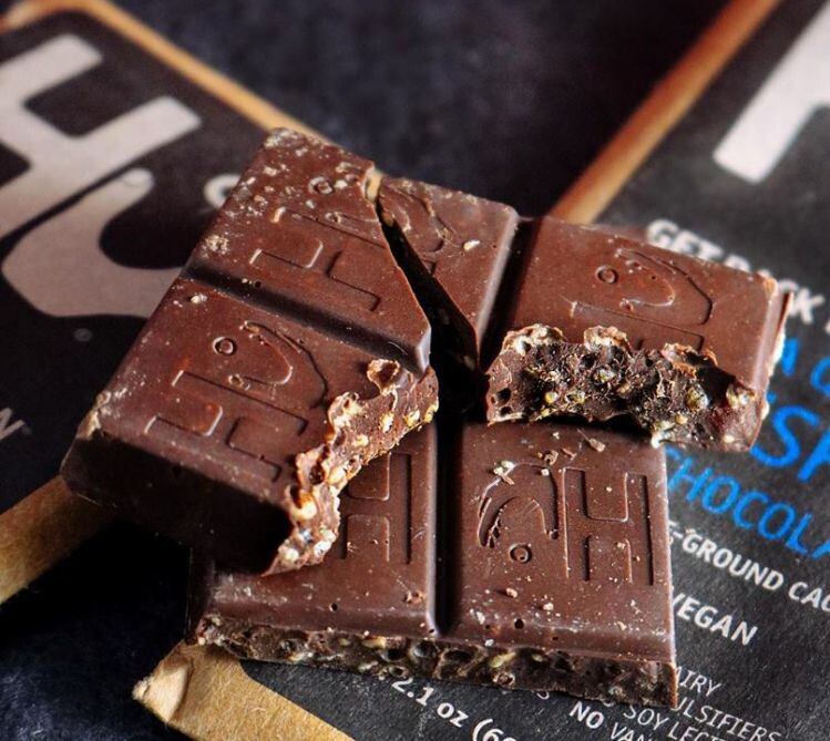 Vanilla-Quinoa-Qrispy-Dark-Chocolate.jpg