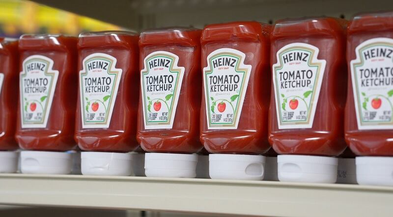 Kraft Heinz's volumes sag after price hikes, but 4-prong plan to recapture share taking hold