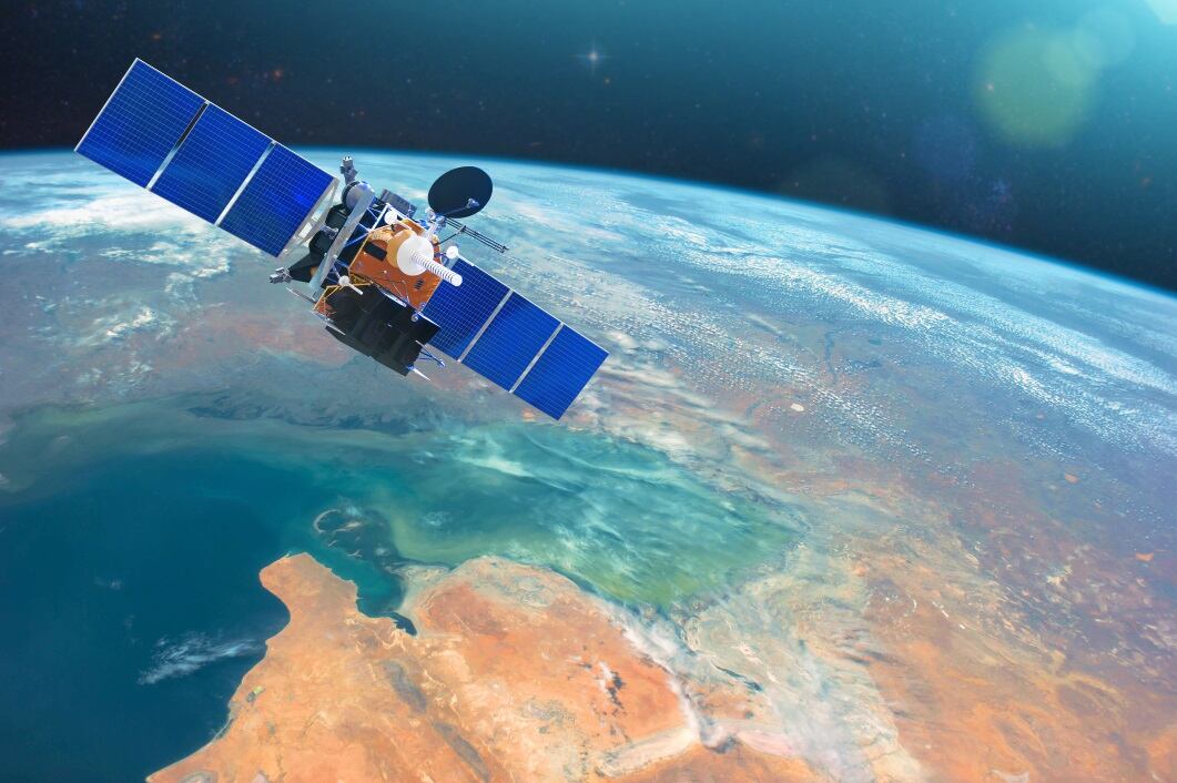 GettyImages-aapsky-satellite.jpg