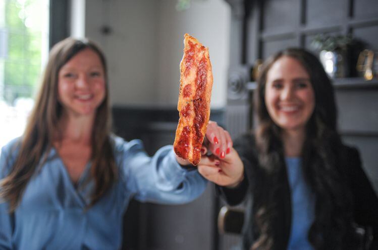 Hybrid products could drive first wave of cell-based meat launches, predicts Higher Steaks as it unveils pork belly, bacon prototypes