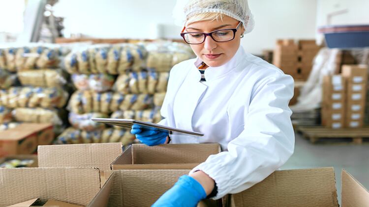 Accepting-the-Present-and-Protecting-the-Future-How-the-Food-Industry-Responded-to-the-COVID-19-Pandemic.jpg