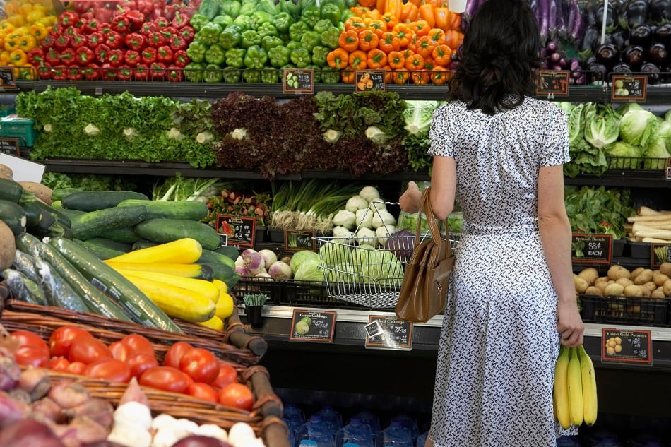 Nielsen: Is the fresh department the 'last stronghold for brick-and-mortar'?