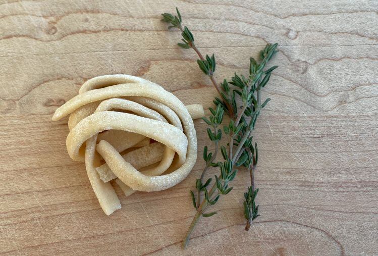 Mycelium-pasta-with-thyme-Hyfe-Foods.jpg