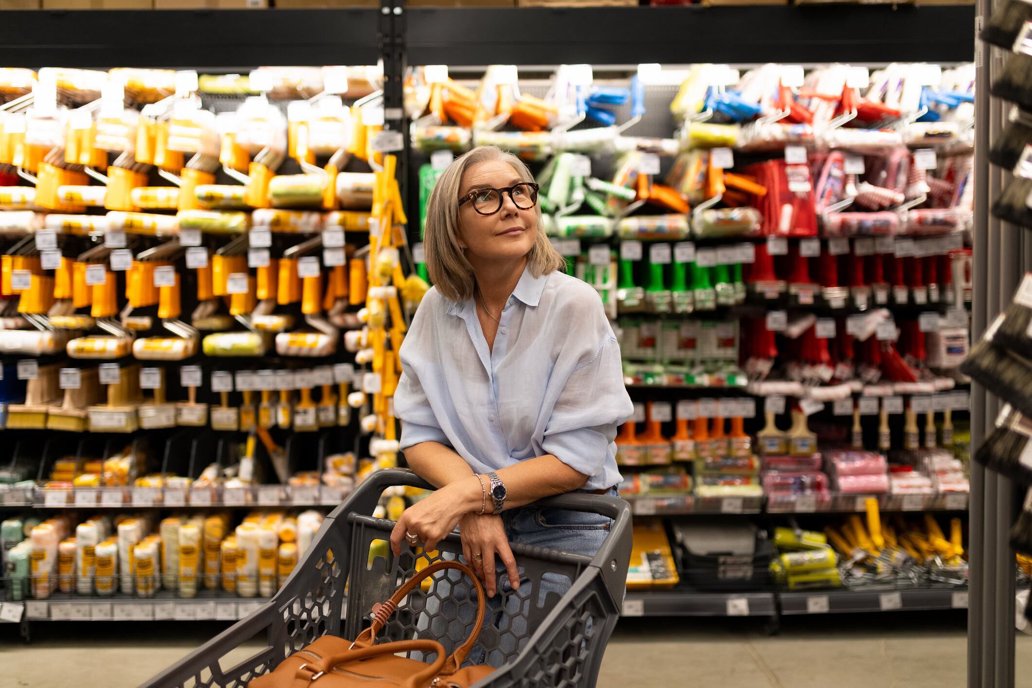 Big chains capture stock-up shoppers, while specialty grocers focus on short, mission-driven trips, according to recent Placer.ai data.