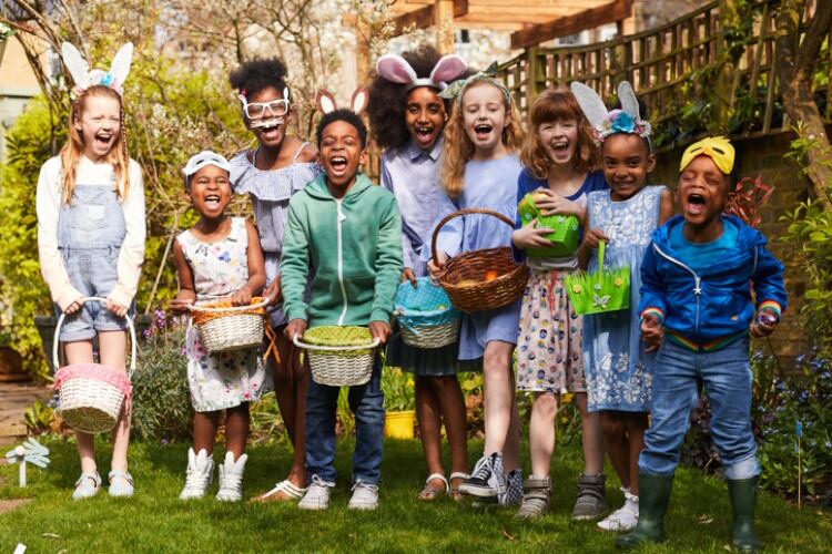 What’s on shelf for Easter: Chocolate, of course, but also Fruit ‘n Yogurt Eggs, Almond Cake Mix and an inspirational food waste target