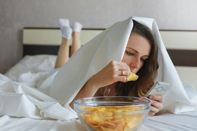 To snack or not to snack to get a good night’s slumber?