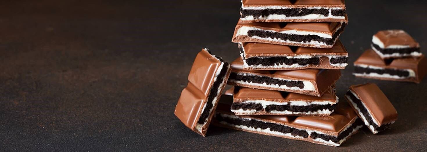 The-Art-of-Indulgence-How-Chocolate-and-Vanilla-are-Shaping-Flavor-Innovation.jpg