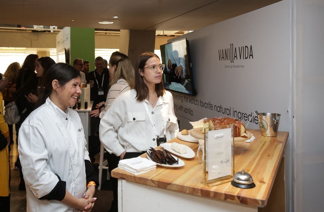 Vanilla Vida: High-tech indoor vanilla cultivation for higher yields and reduced curing time 