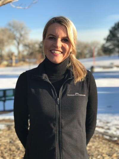 andrea-holmes.jpg