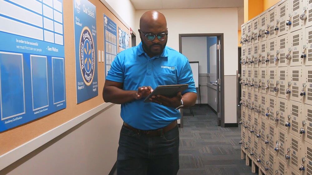 Walmart boosts supply chain workforce with plans to hire 20,000 new employees