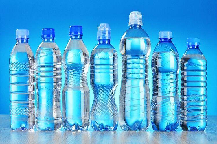 Plastic-Water-Bottles-Cover-GettyImages-monticelllo.jpg