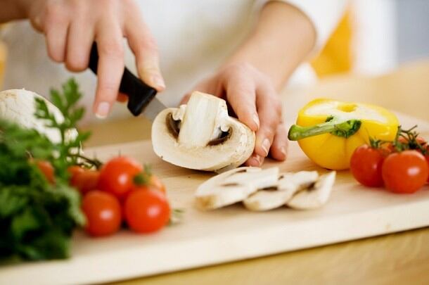 Projected-8.2-growth-of-mushroom-market-through-2024-attributed-to-interest-in-food-as-medicine.jpg