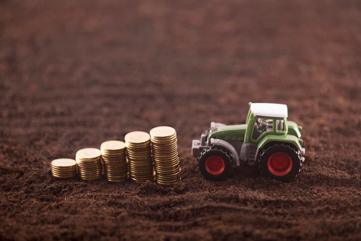 Whipstitch-Capital-CPG-innovation-is-benefiting-from-a-10-fold-investment-increase-in-ESG-funds.jpg