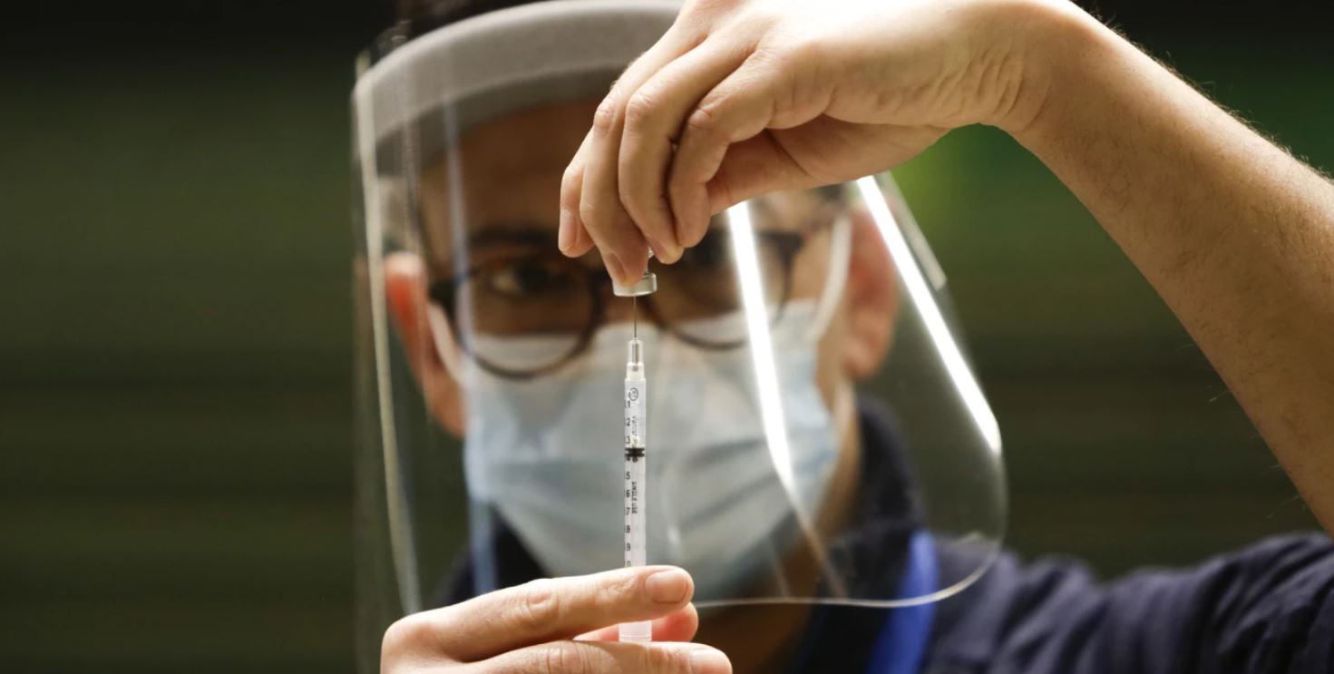 Amazon-offers-80-vaccination-incentive-to-front-line-employees.jpg