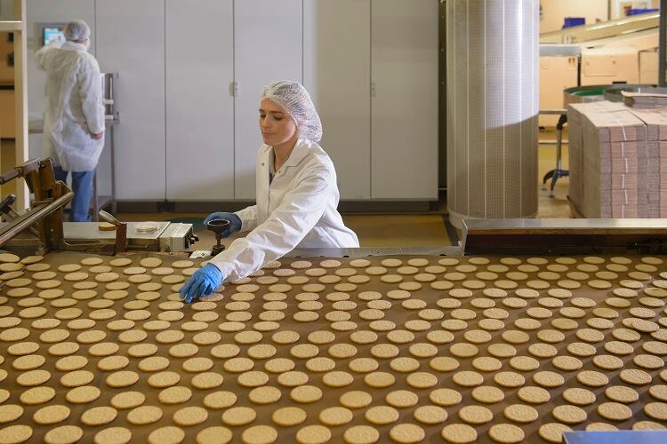 Food-waste-in-factories-GettyImages-Monty-Rakusen.jpg
