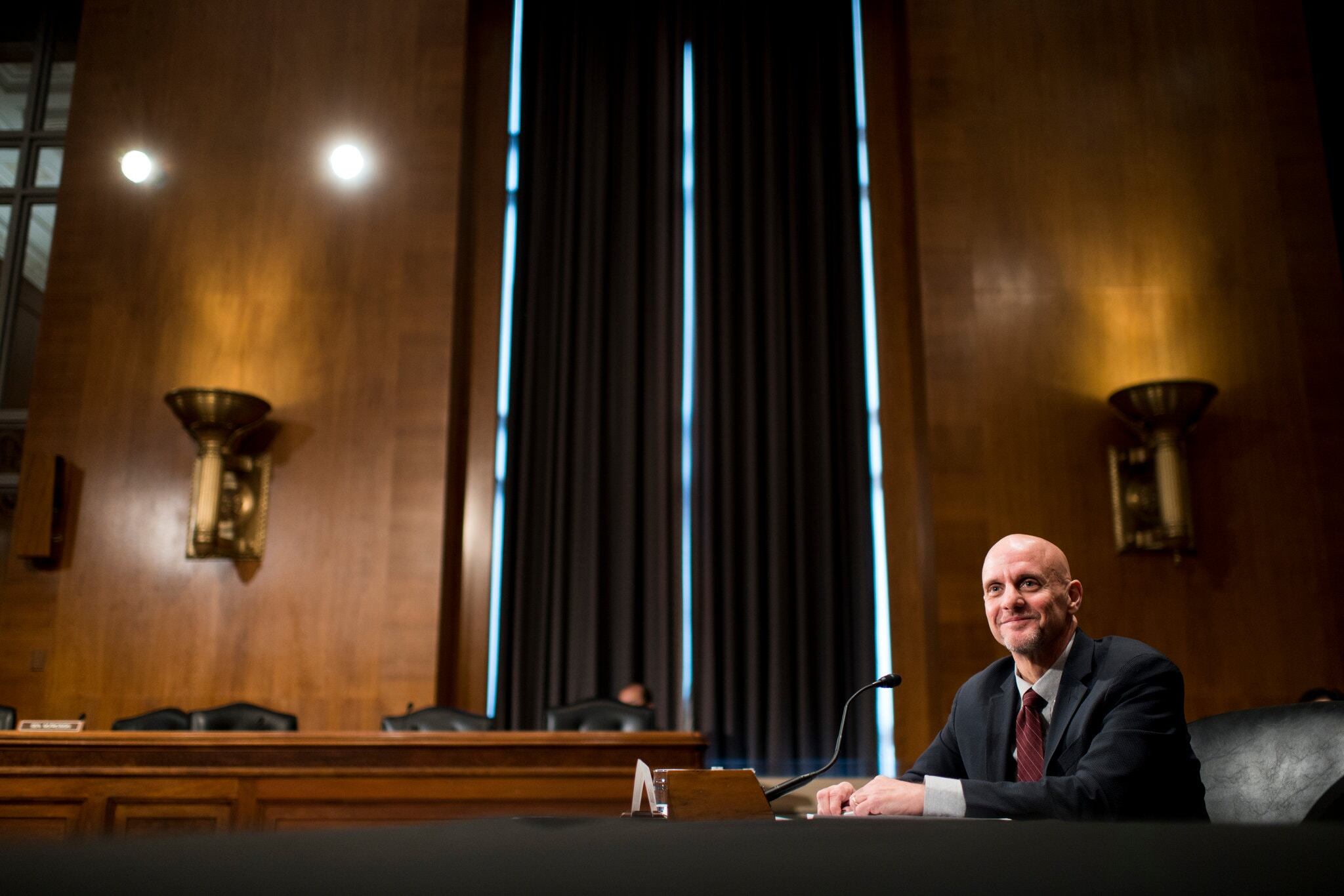 Senate confirms Dr. Stephen Hahn as new FDA commissioner