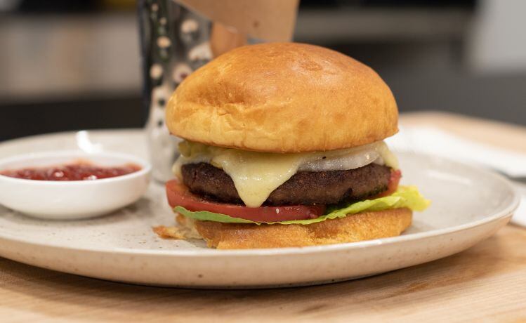 SciFi-Foods-Burger.jpg