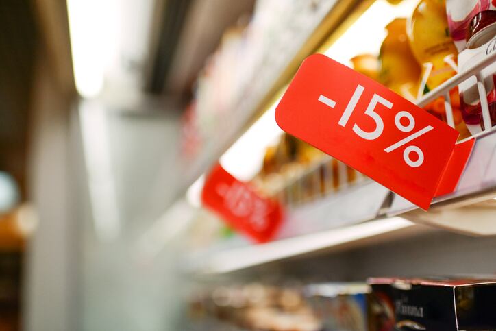 Where and what consumers buy shifts as they look to mitigate rising gas, food prices