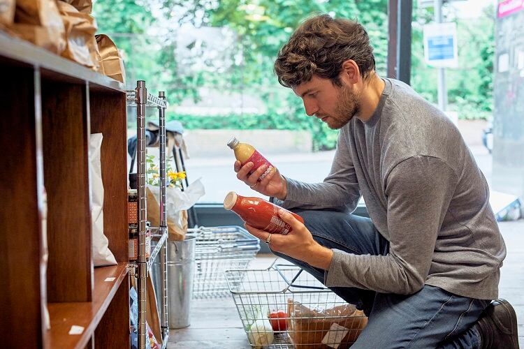 Choosing-product-GettyImages-Tara-Moore.jpg