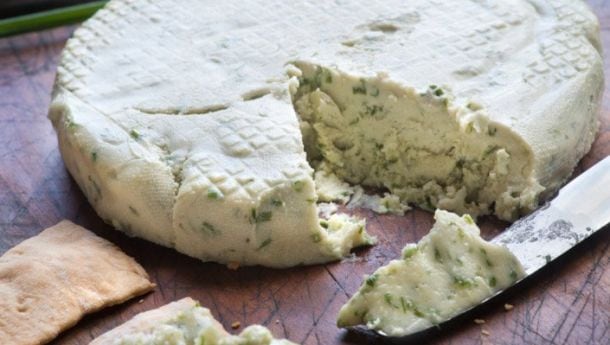Miyokos-Kitchen-Vegan-Cheese-Classic-Double-Cream-Chive.jpg