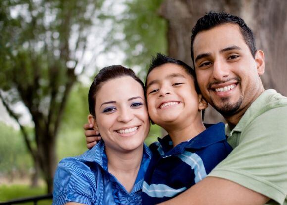Hispanic-family.jpg