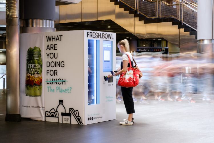 Fresh Bowl healthy vending brand raises $2.1m, achieves 85% return rate on reusable glass jars