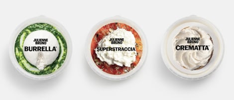 Plant-based cheeses, from 'burella' to 'superstraccia'