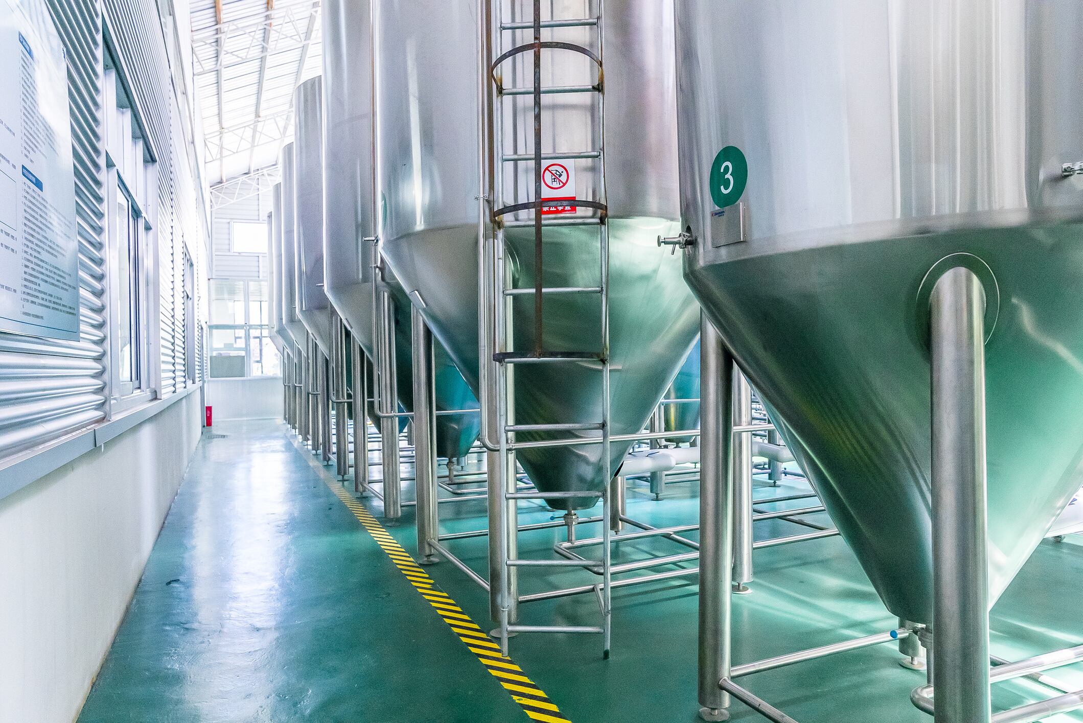 From pilot gaps to workforce shortages, the future of food tech depends on CPGs stepping in sooner, experts say.