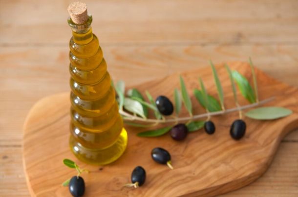 Olive oil istock photo