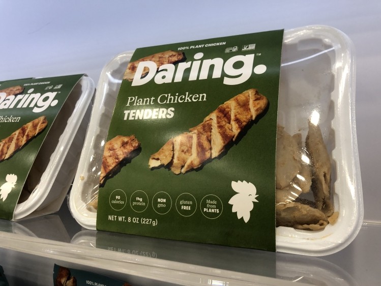 Daring Foods heads to refrigerated set with plant chicken tenders