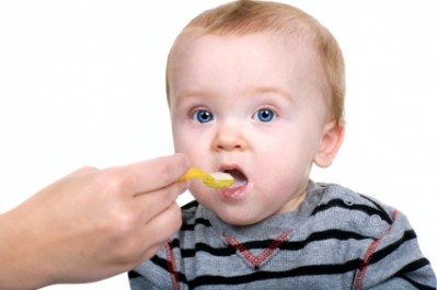 Babies acquire food dislikes before likes, study suggests