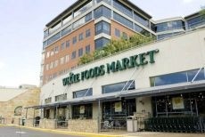 Whole Foods Market commits to GMO labeling by 2018 